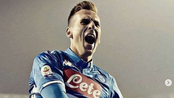 Bomber Napoli, Arkadiusz MIlik.