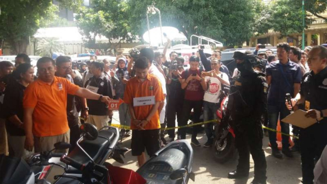 Rekonstruksi penganiayaan anggota TNI di Polda Metro Jaya.
