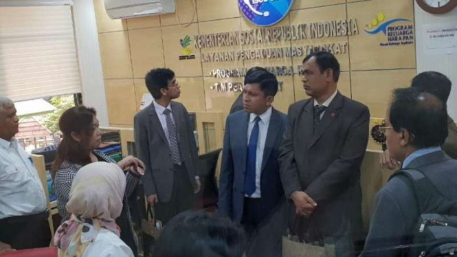 perwakilan delegasi bangladesh mengunjungi kontak center PKH