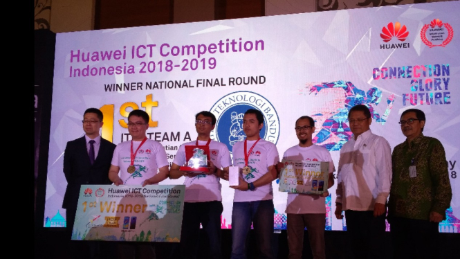 ITB Juara Pertama Huawei ICT Competition Indonesia.