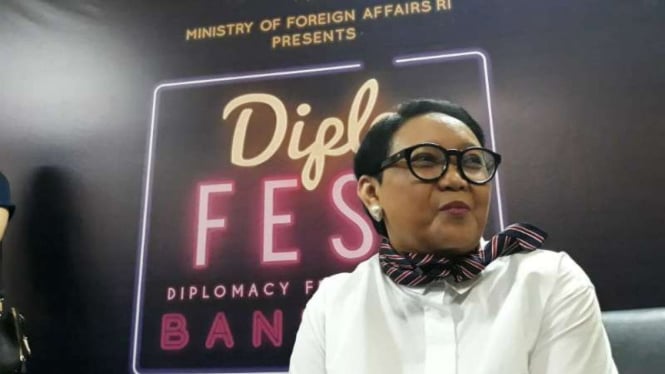 Menlu Retno Marsudi di Diplo Fest Bandung