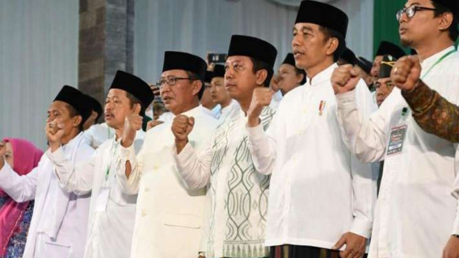 Ketua Umum PPP M. Romahurmuziy, dan Presiden Jokowi.