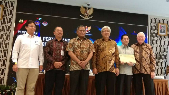 Proses penyerahan IUPK ke PT Freeport Indonesia di Kementerian ESDM.