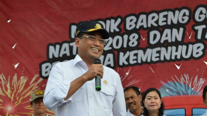 Menteri Perhubungan Budi Karya Sumadi melepas mudik gratis Natal dan Tahun Baru 