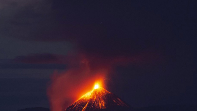 Kondisi Gunung Anak Krakatau pada Sabtu, 22 Desember 2018.
