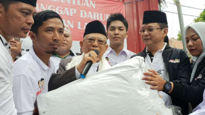 Ma'ruf Amin melepas relawan dan bantuan untuk korban tsunami Banten