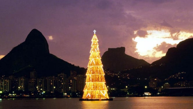 Pohon Natal di Rio de Janeiro, Brasil.