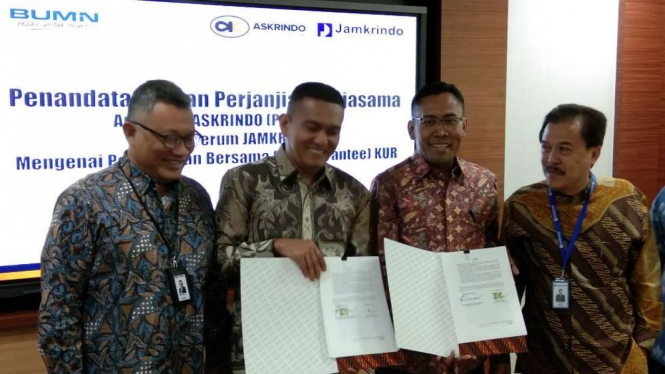 Perjanjian Kerja Sama Akrindo dan Jamkrindo soal KUR.