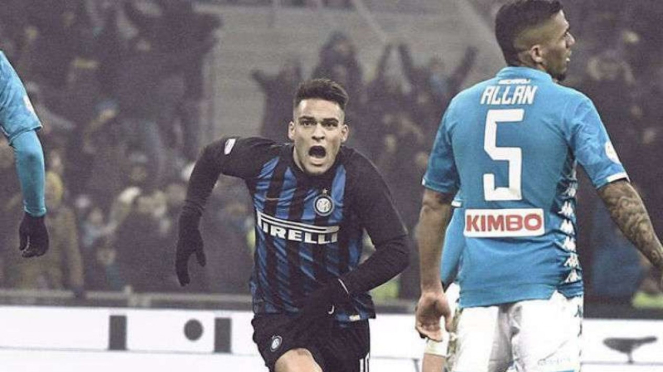 Striker Inter Milan, Lautaro Martinez, rayakan gol.