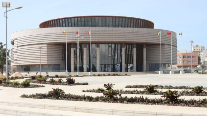 China mewujudkan gagasan museum Peradaban Afrika di Dakar dengan menyuntikkan dana $48.1 juta untuk pembangunan museum ini.