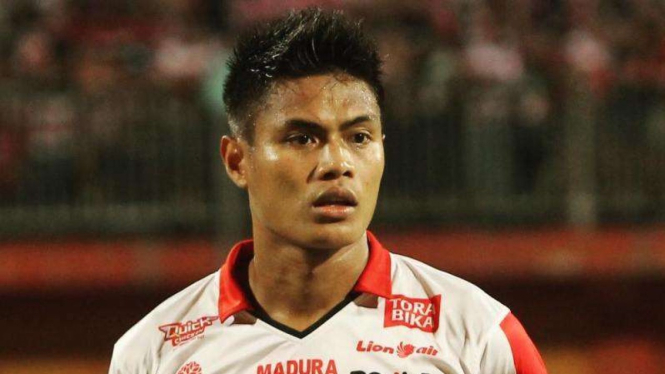 Bek Madura United FC, Fachruddin Wahyudi Aryanto