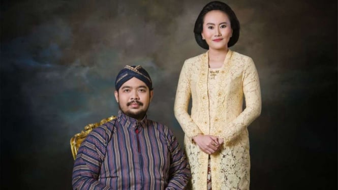 Putra sulung Pakualam X, BPH Kusumo Bimantoro dan Maya Lakshita Noorya