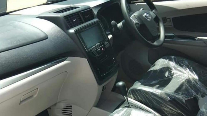 Interior Avanza