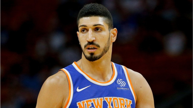 Enes Kanter berposisi sebagai centre bagi tim New York Knicks.-Getty Images