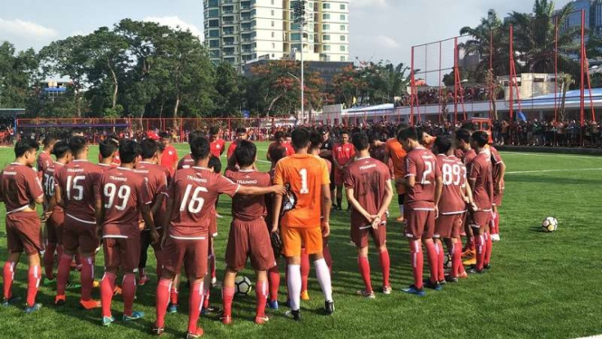 Latihan Persija Jakarta di Aldiron