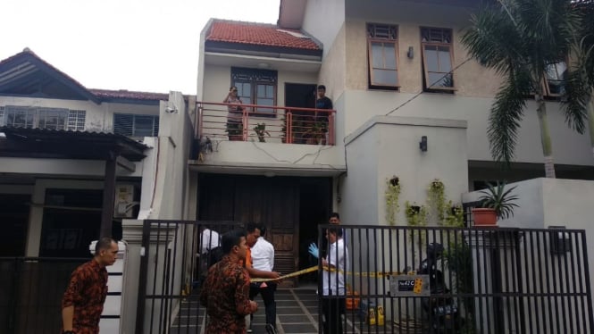 Pelemparan bom molotov di rumah Wakil Ketua KPK Laode Muhammad Syarif