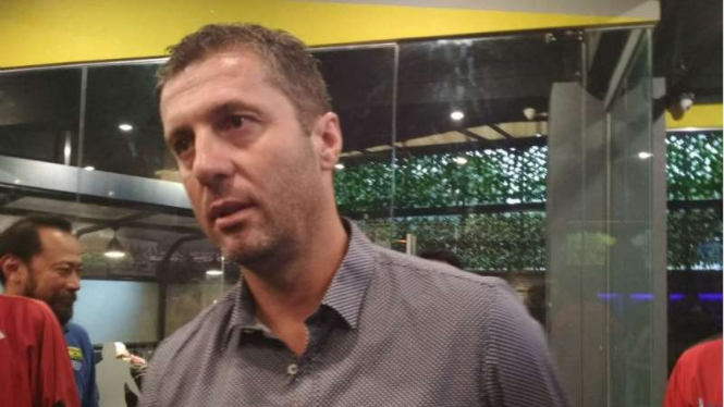 Pelatih Persib Bandung, Miljan Radovic.