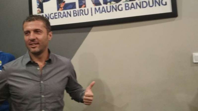 Pelatih Persib Bandung, Miljan Radovic 