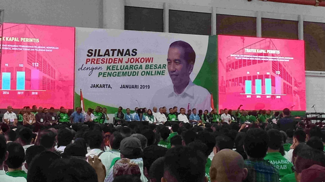 Presiden Jokowi  hadiri silaturahmi bareng ojol