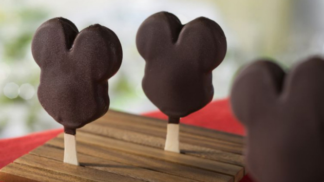 Es krim Mickey Mouse.