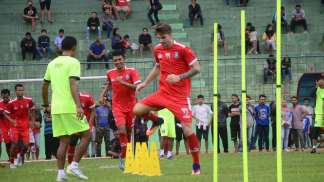 Pemain Arema FC, Pavel Samolyachenko