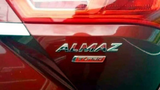 Wuling Almaz Disiapkan untuk 'Gempur' DFSK Glory 580