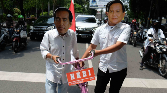 Calon Presiden nomor urut 01, Joko Widodo (kiri) dan Calon Presiden nomor urut 02, Prabowo Subianto (kanan)