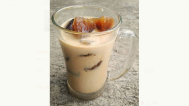 Es kopi susu oleh Merinda