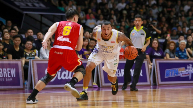 CLS Knights vs Singapore Slingers