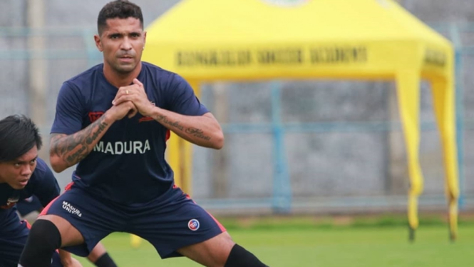 Penyerang anyar Madura United, Alberto Goncalves