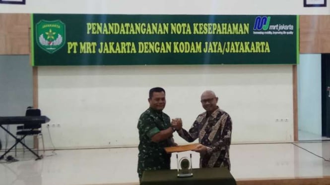 PT Mass Rapid Transit Jakarta menandatangani Mou dengan Kodam Jaya.