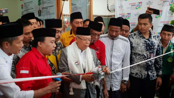 Calon wakil presiden nomor urut 01 Ma'ruf Amin