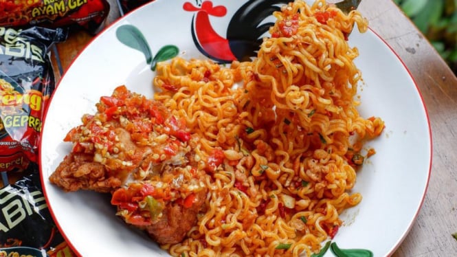 Indomie Rilis Mie  Goreng Rasa Ayam  Geprek  Hype Abis 