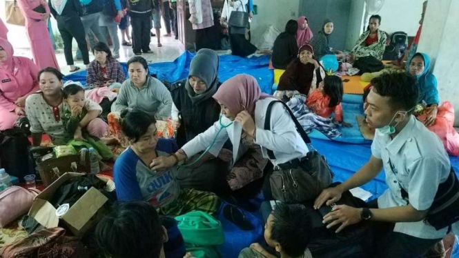 Pengungsi banjir di Gowa Sulawesi Selatan