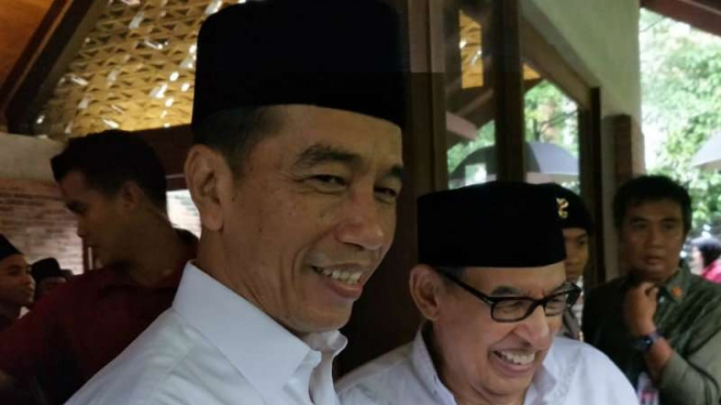 Presiden Joko Widodo dan ulama Quraish Shihab.