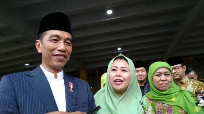 Presiden Jokowi dalam acara harlah muslimat NU di GBK, Jakarta.