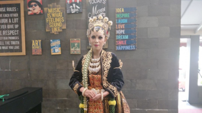 Busana pengantin Jawa di Gebyar Pernikahan Indonesia