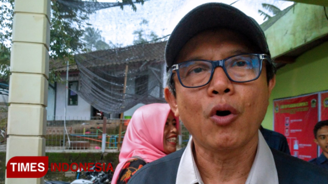 Rektor UNMER Madiun, Rahmanta Setiahadi Blusukan ke lokasi KKN kelompok 21 yang mengembangkan wana wisata G4PARK desa Kepel Kec. Kare Kabupaten Madiun (FOTO: Pamula Yohar C/TIMES Indonesia)