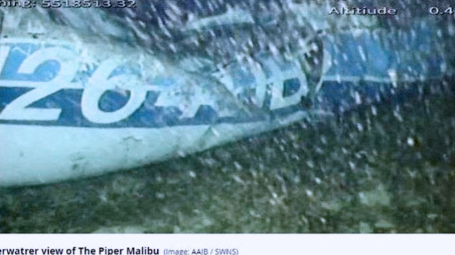 Puing pesawat Piper Malibu yang teridentifikasi di kedalaman 67 meter. (FOTO: AAIB/SWNS)