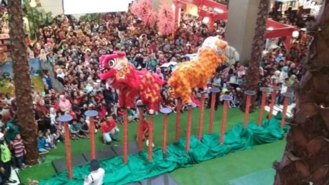 Barongsai di Tangerang City Mall tahun 2019.