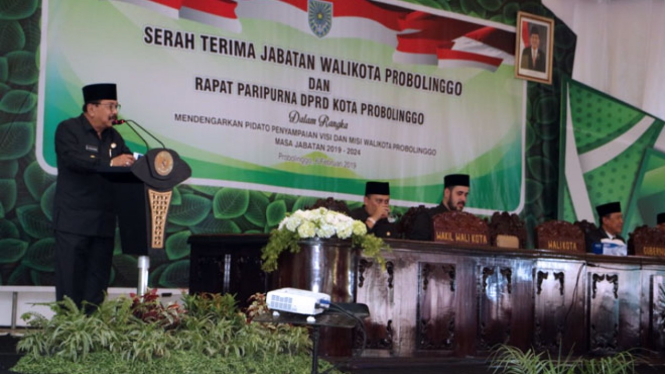Gubernur Jatim, Soekarwo, saat sambutan di acara Sertijab Wali Kota Probolinggo (foto: Humas Protokol)
