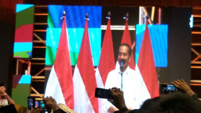 Capres Jokowi dalam deklarasi dukungan kepadanya.