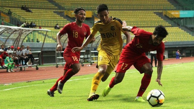 Pertandingan uji coba Bhayangkara FC vs Timnas Indonesia U-22