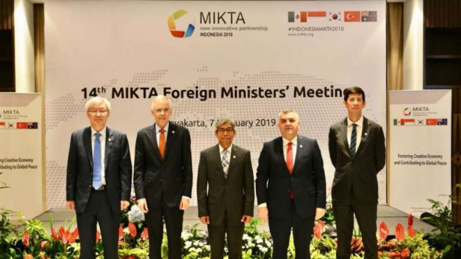Pertemuan Tingkat Menteri Luar Negeri MIKTA ke-14 di Yogyakarta.