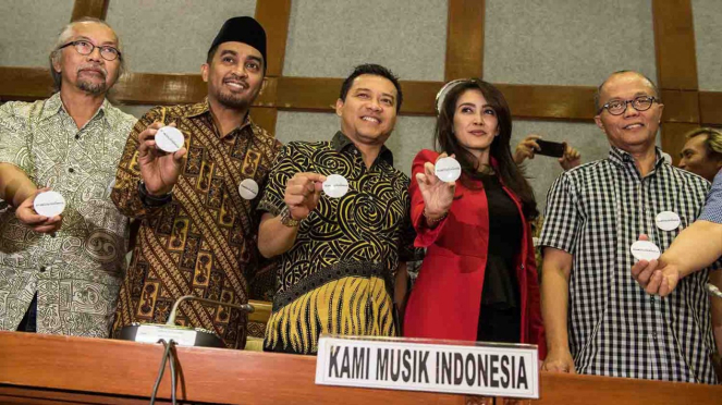 sorot musik dpr musisi indonesia