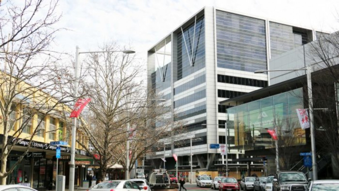 Pusat kota Canberra terbilang sepi dibandingkan kota-kota besar lainnya di Australia, termasuk di siang hari.