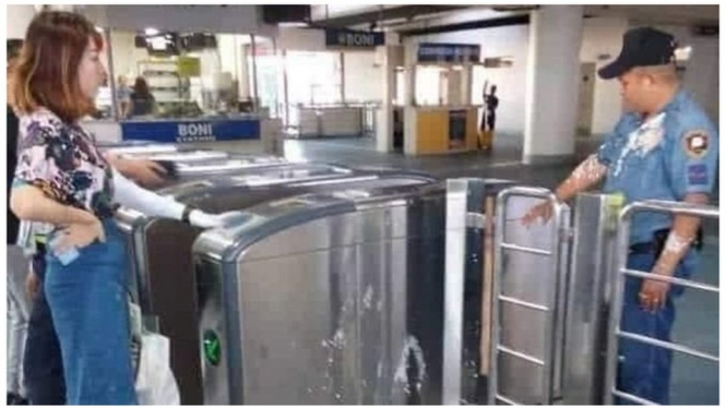 Foto Zhang Jiale usai melempar puding kedelai ke arah polisi di stasiun MRT di Manila yang viral. - MANDALUYONG POLICE/FACEBOOK