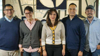 Kisah Menyayat Hati di Balik Lagu Baru Ecoutez