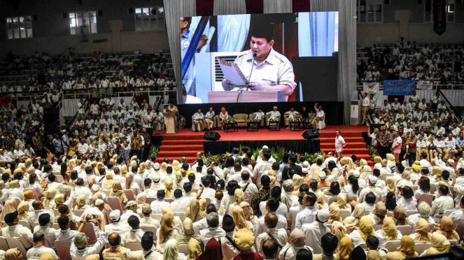 sorot alumni perguruan tinggi prabowo