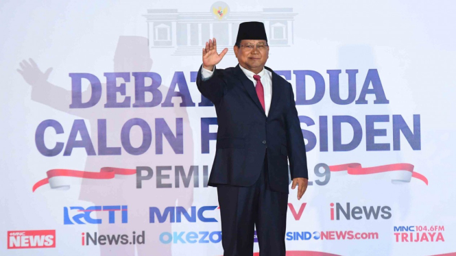 Capres nomor urut 02 Prabowo Subianto tiba untuk mengikuti debat capres 2019 putaran kedua di Hotel Sultan, Jakarta, Minggu, 17 Februari 2019.